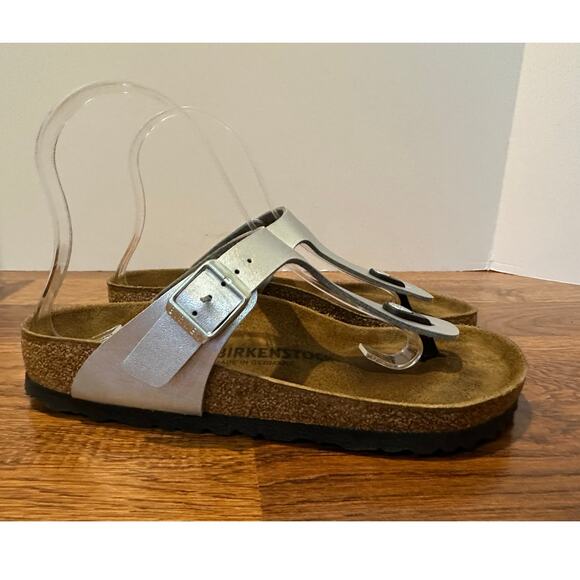 Birkenstock Gizeh Sandal Metallic Silver, Women's Size 37 Iconic Footwear - Picture 2 of 10